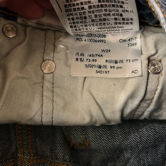 Levi's Women's 32317-0038 501 Short Short, Color:Blue (Echo Park 0038) Size: W29 - Picture 14 of 14